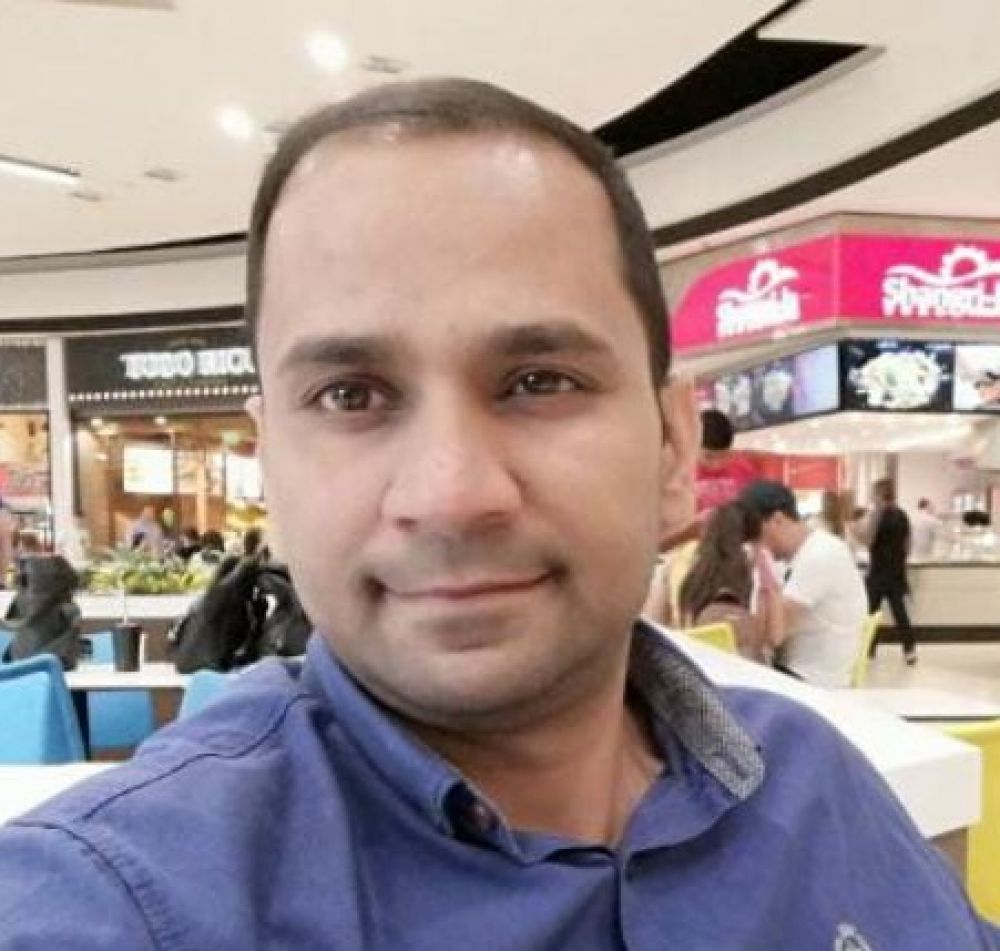 Realestate AgentRao Sarfraz  Smart Real Estate  Multan