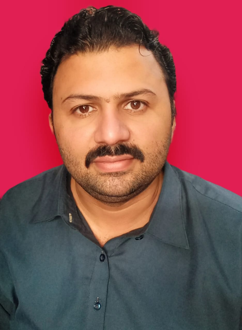 Realestate Agent Hafiz Irfan Rahi  AB Consultants Sargodha