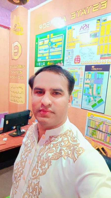 Realestate AgentAkram Joyia  CREATIVE ESTATE ADVISOR Sargodha