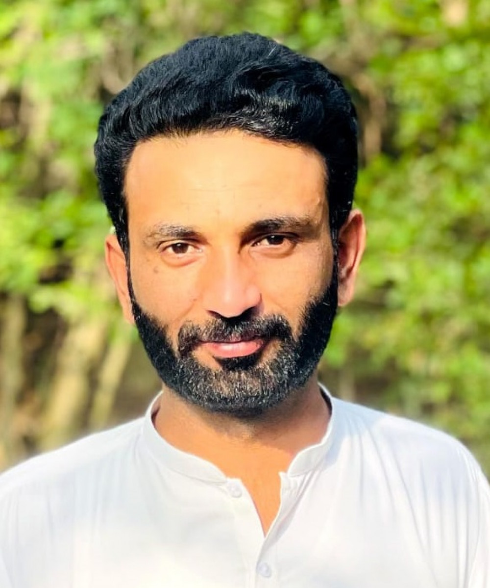 Realestate AgentSabir Hussain Awan  Alvi Real Estate Group Sargodha