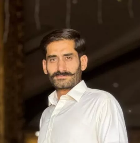 Realestate AgentRab Nawaz  Warraich  Classic Properties Sargodha