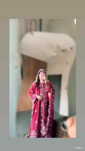 Realestate AgentReeha Durani Trust Property Real Estate Agency Sargodha