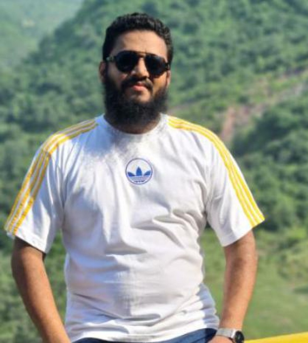 Realestate AgentSaqib Khan  Haris Real Estate & Builders Lahore