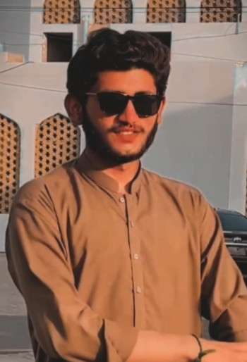 Realestate AgentZeeshan Qureshi Regal Real Estate Sargodha