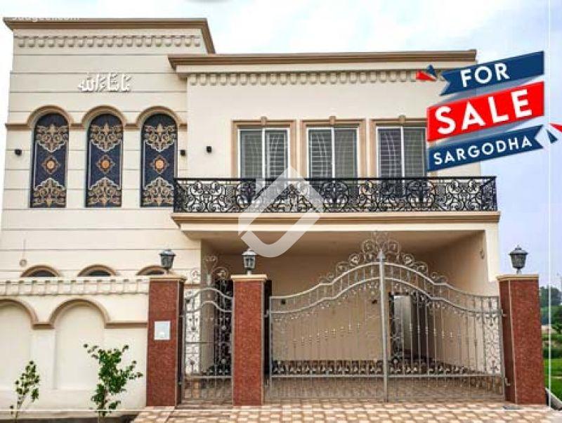 10 Marla Beautiful Double Storey House Is Available For Sale In Eagle City in Eagle City