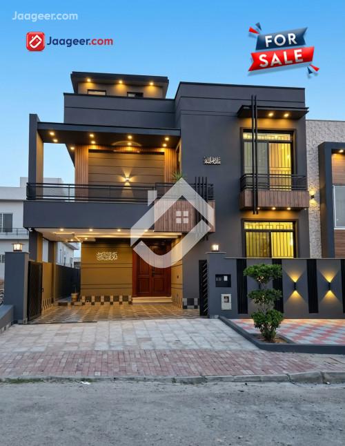 10 Marla Double Unit House For Sale In Bahria Town Phase 8    in Bahria Town Phase-8, Rawalpindi