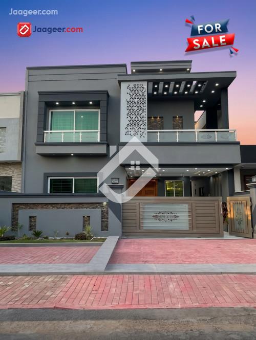 10 Marla House For Sale In Bahria Town Phase 8  in Bahria Town Phase-8, Rawalpindi