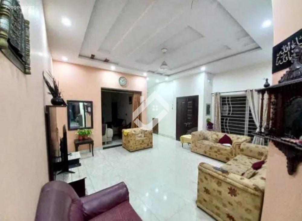 View  1 Kanal Double Storey House For Sale In Model Town link Road in Model Town, Lahore