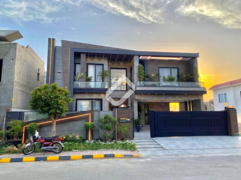 1 Kanal Double Storey Luxurious House For Sale In Royal Orchard 