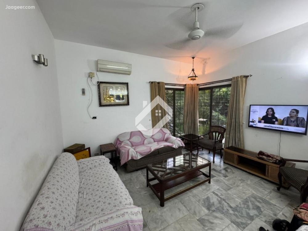 1 Kanal House For Sale In Model Town