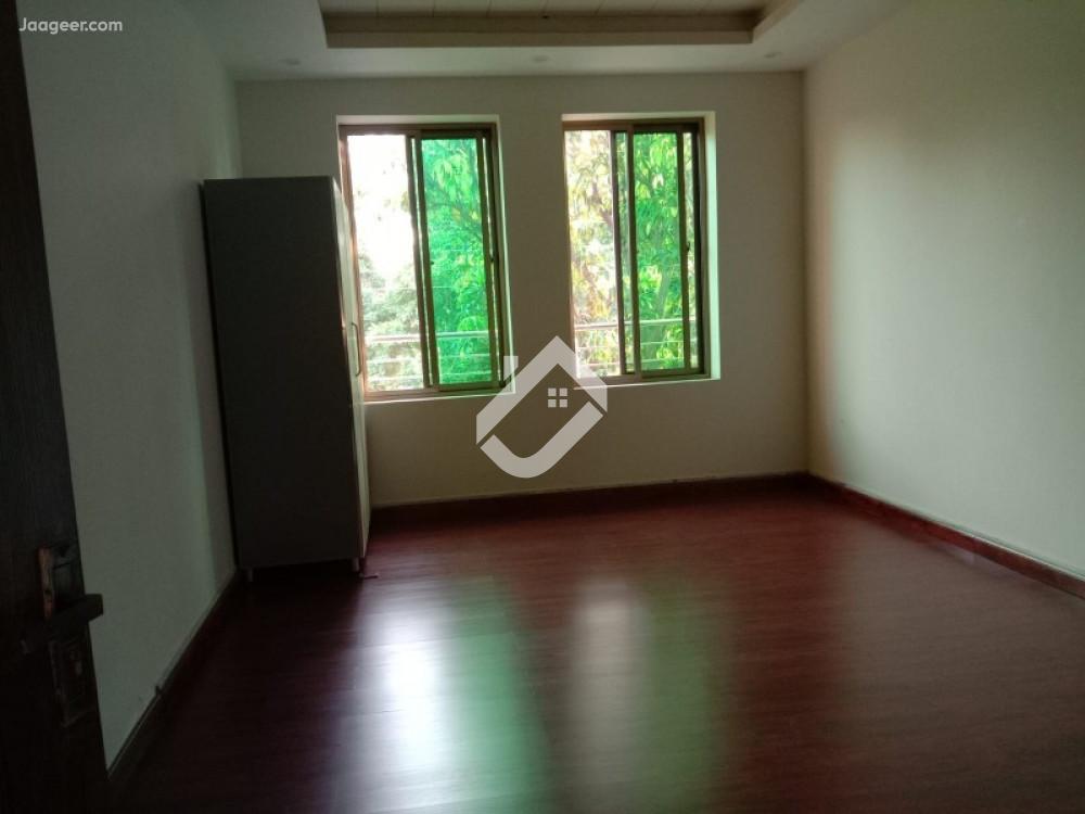 1 Kanal House For Sale In Awan Chowk New Satellite Town