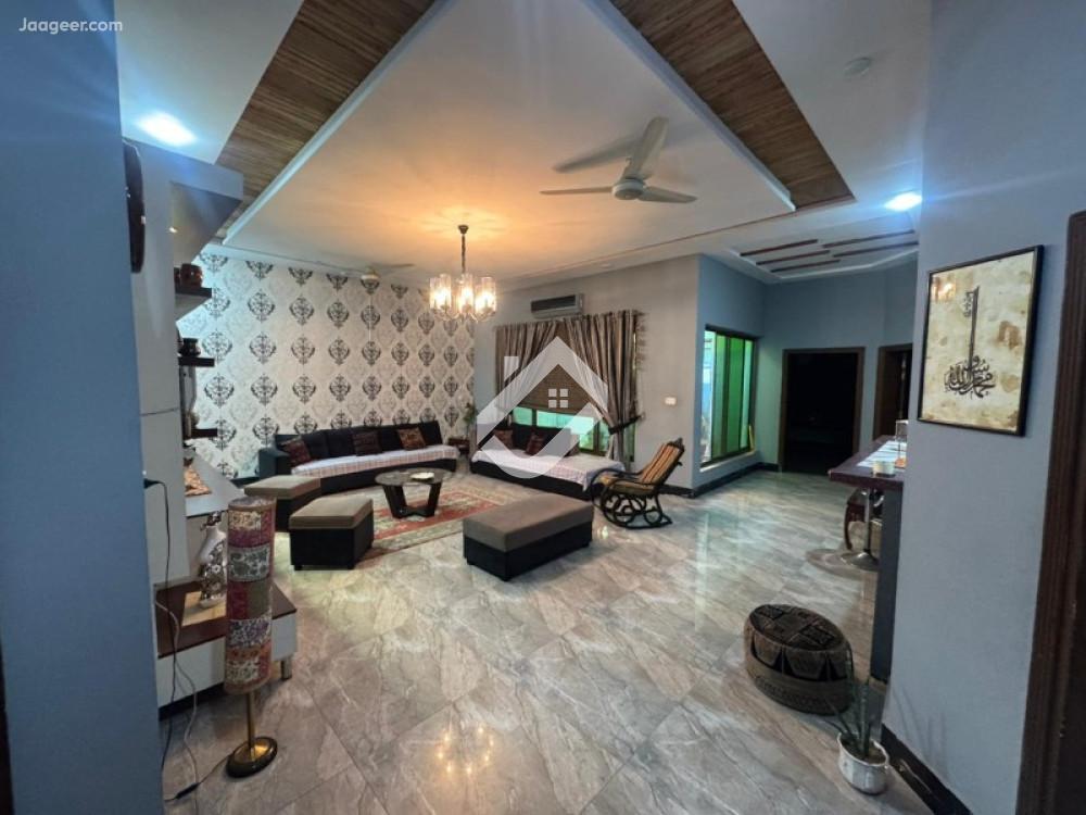 1 Kanal House  For Sale In Faisalabad Road