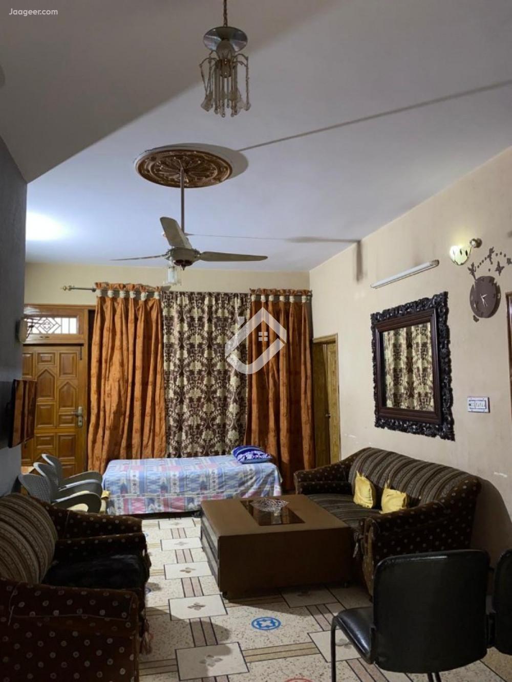 1 Kanal House For Sale In Farid Town 