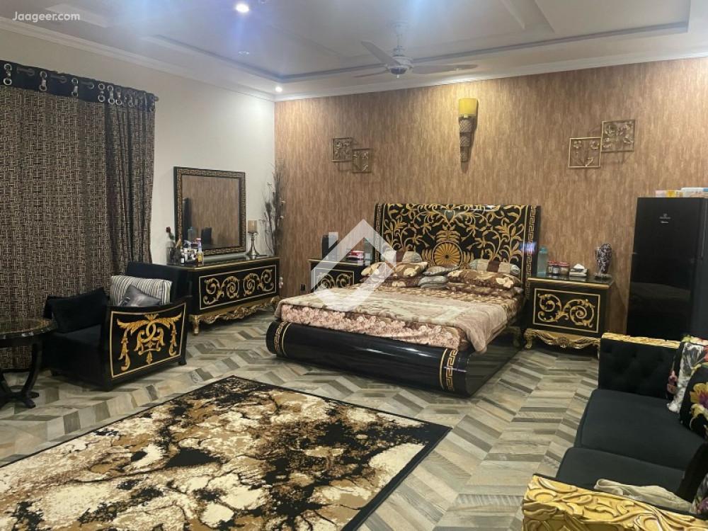 1 Kanal House For Sale In Model Town