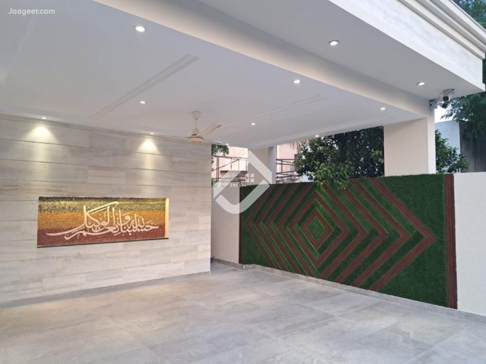 1 Kanal House For Sale In Model Town