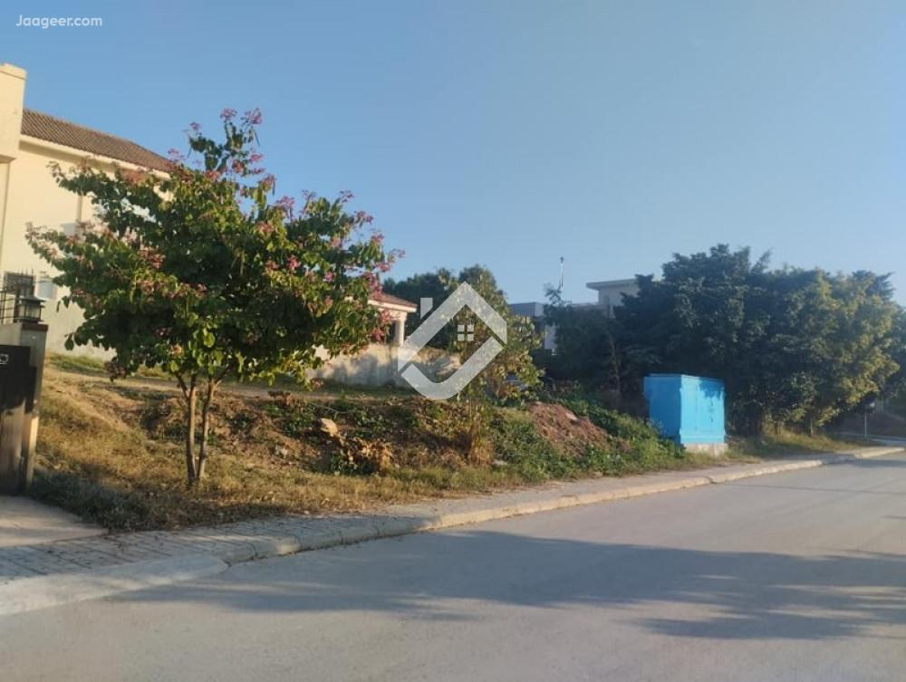 1 Kanal Residential Corner Plot For Sale  In DHA Phase 2 Sector F St.16 Plot No 31