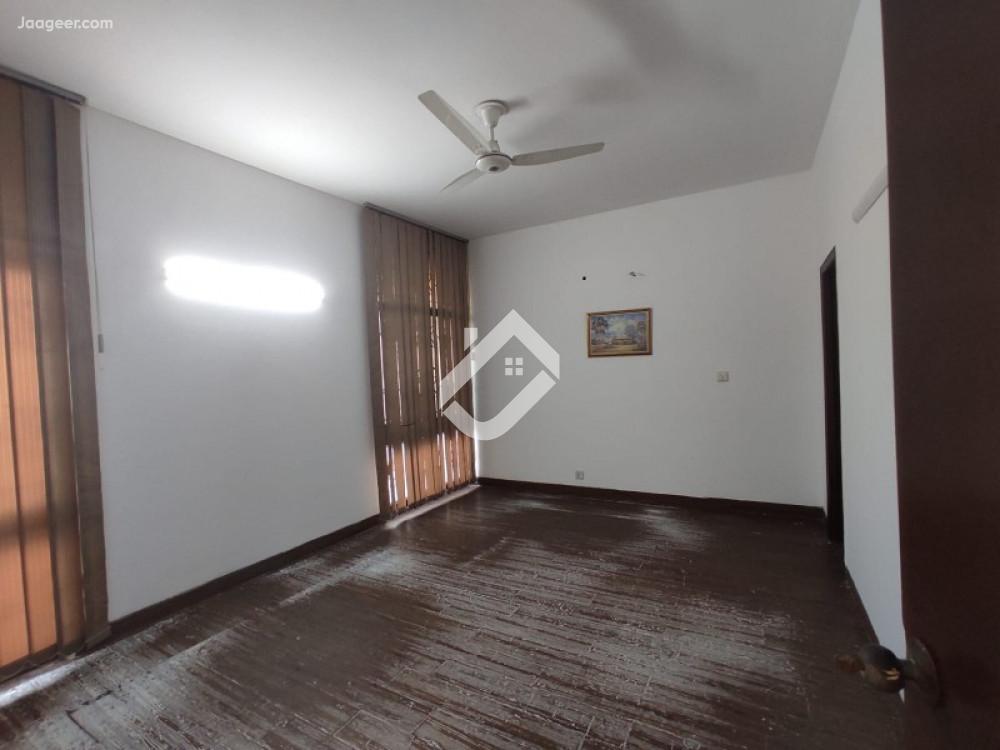 1 Kanal Upper Portion For Rent In Faisal Town