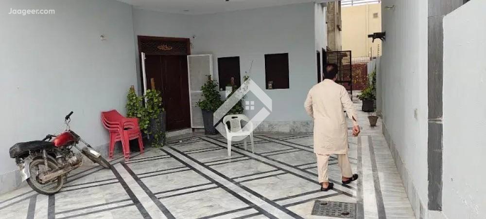 Main image 1 Kanal Upper Portion House For Rent In Valencia Town Valencia Town, Lahore