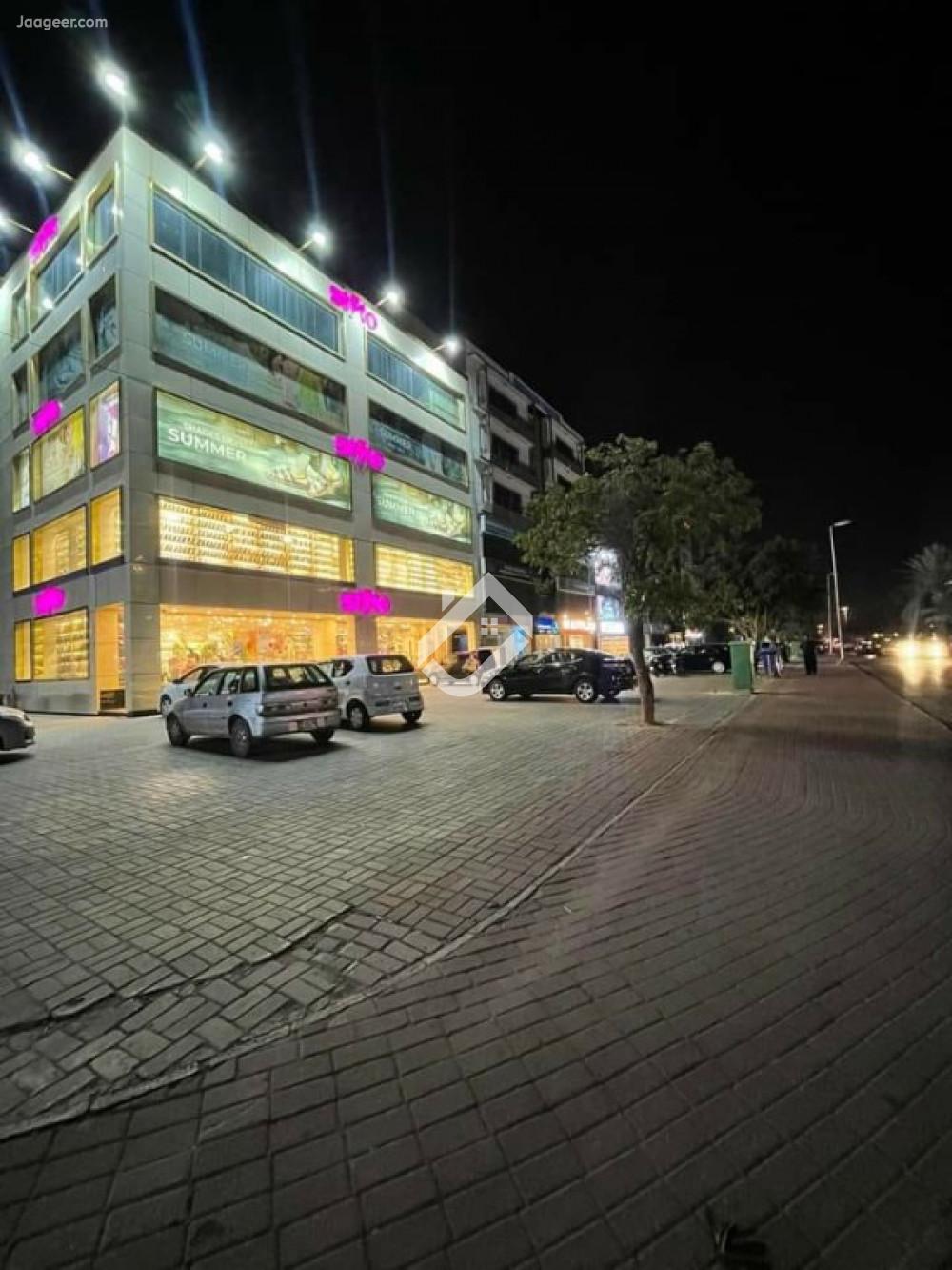 Main image 10 Marla Commercial Corner Building For Sale In Bahria Town Plaza