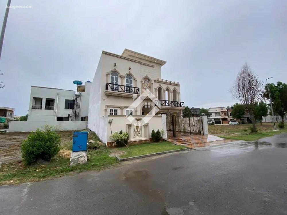 10 Marla Double Storey Corner House For Sale In Citi Housing in Citi Housing , Gujranwala