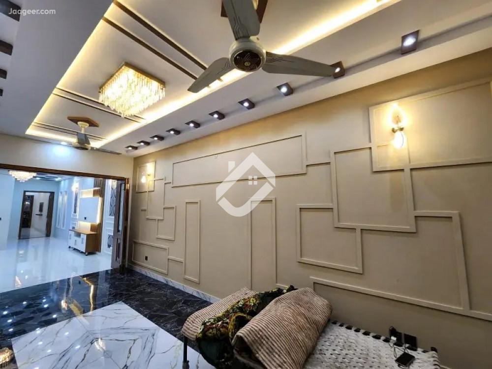 Main image 10 Marla Double Storey House For Rent In Nasheman Iqbal Phase-I Nasheman Iqbal Phase 1 