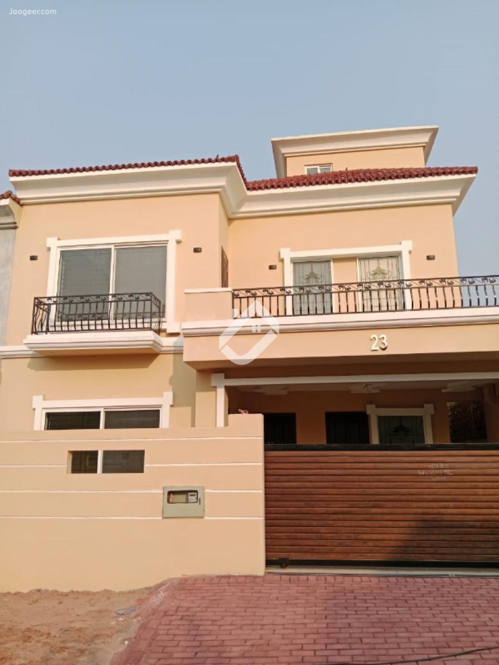 View  10 Marla Double Storey House For Sale In Bahria Enclave Block-M in Bahria Enclave, Islamabad