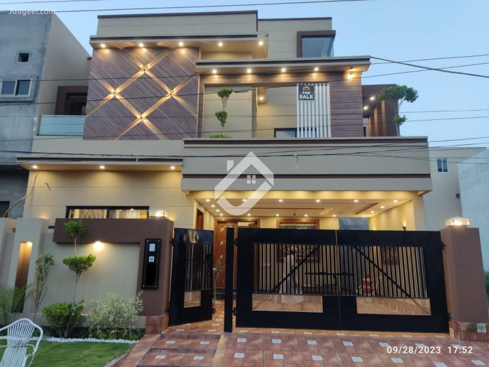 View  10 Marla Double Storey House For Sale In OPF Society  in OPF Society, Lahore