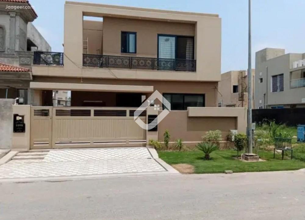 10 Marla Double Storey House For Sale In Paragon City  in Paragon City, Lahore