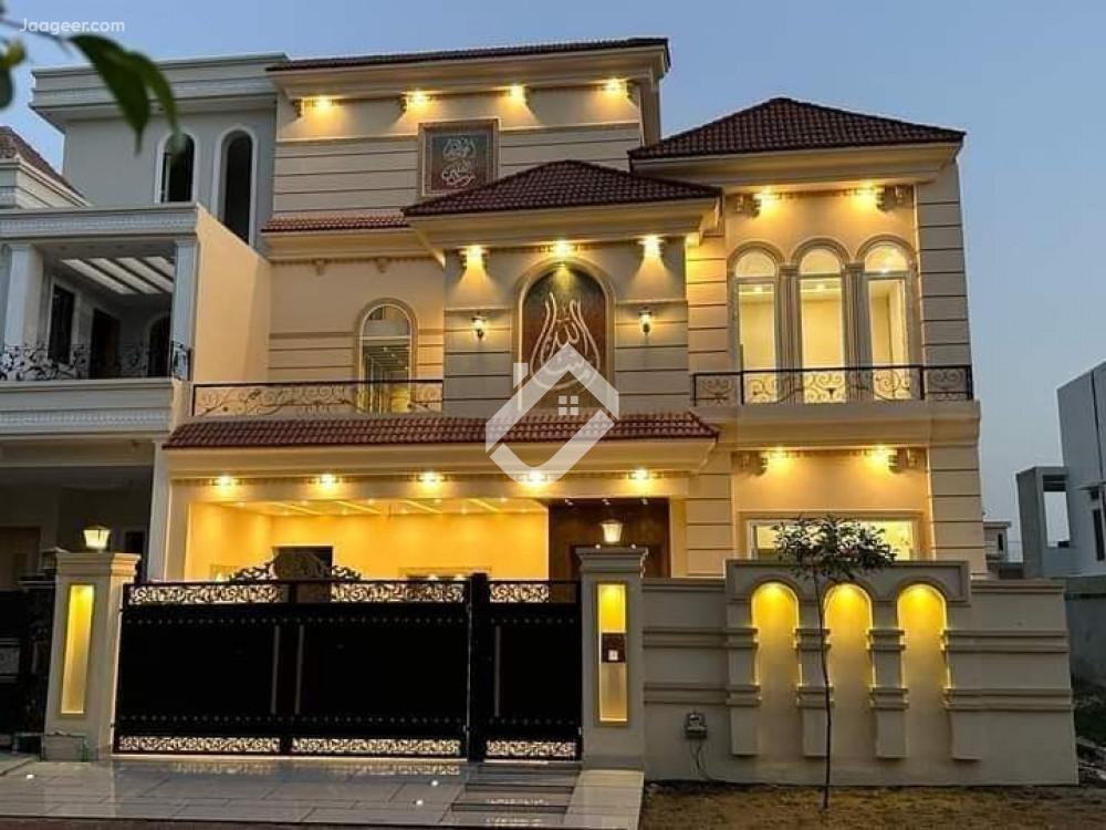 10 Marla Double Storey House For Sale In Royal Orchard in Royal Orchard, Multan
