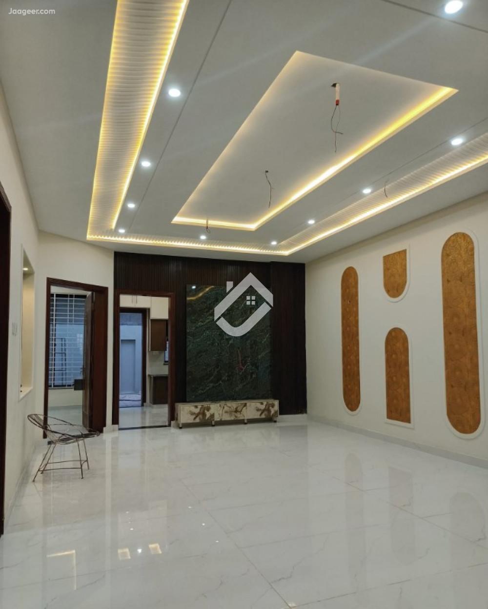 10 Marla Double Storey House For Sale In Sabzazar Colony Nearest To Bosan Road 