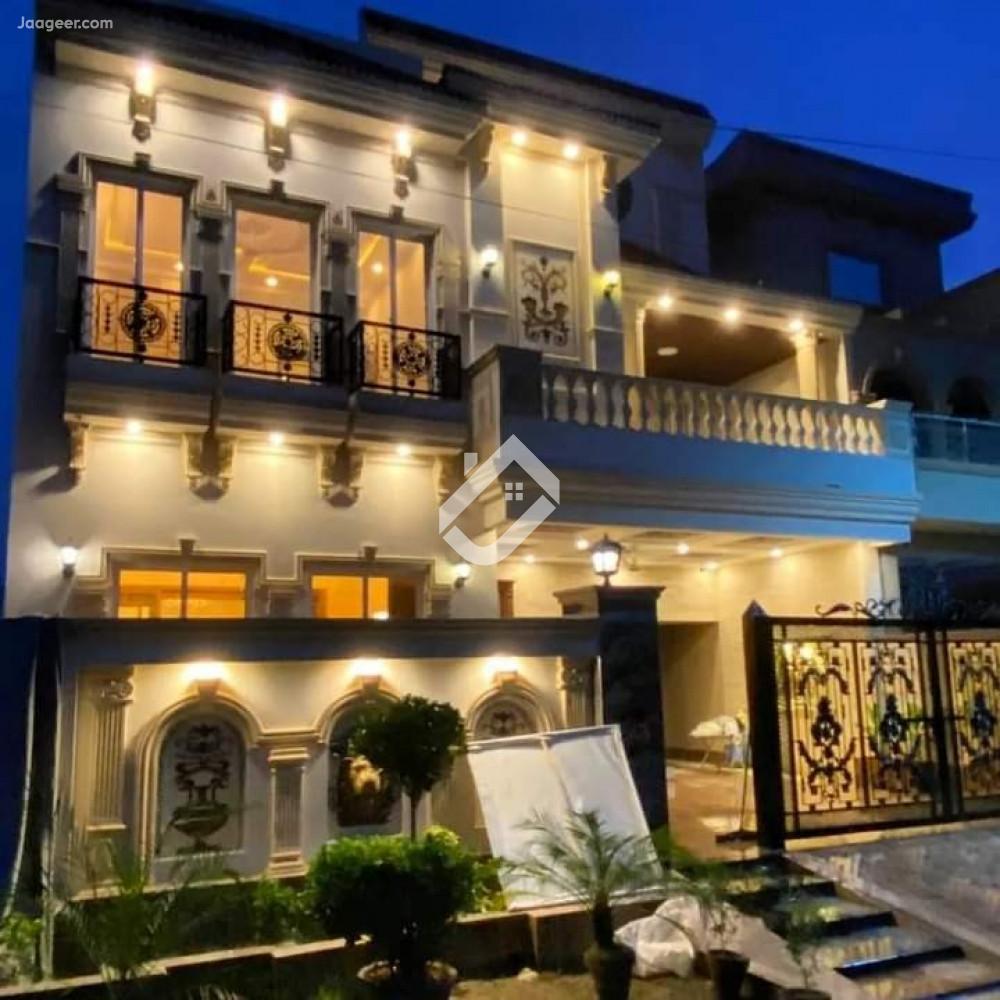 Main image 10 Marla Double Storey House For Sale In Valancia Town Valancia Town, Lahore