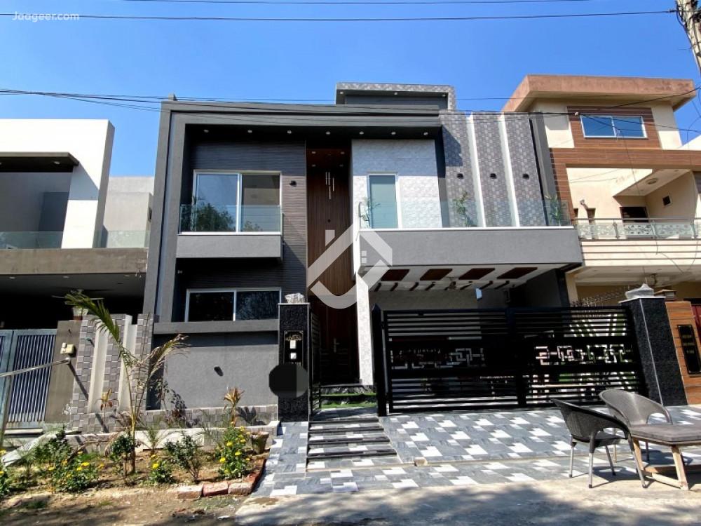 Main image 10 Marla Double Storey House For Sale In Valencia Town Valencia Town, Lahore
