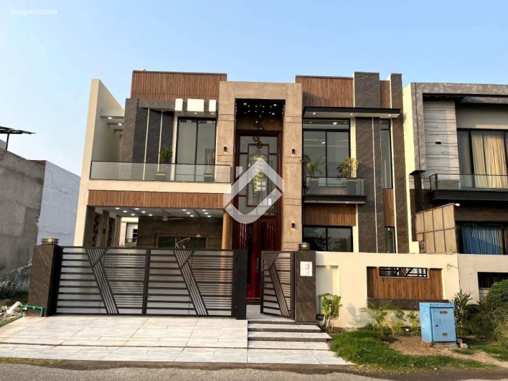 10 Marla Double Storey Luxurious House For Sale In Royal Orchard 