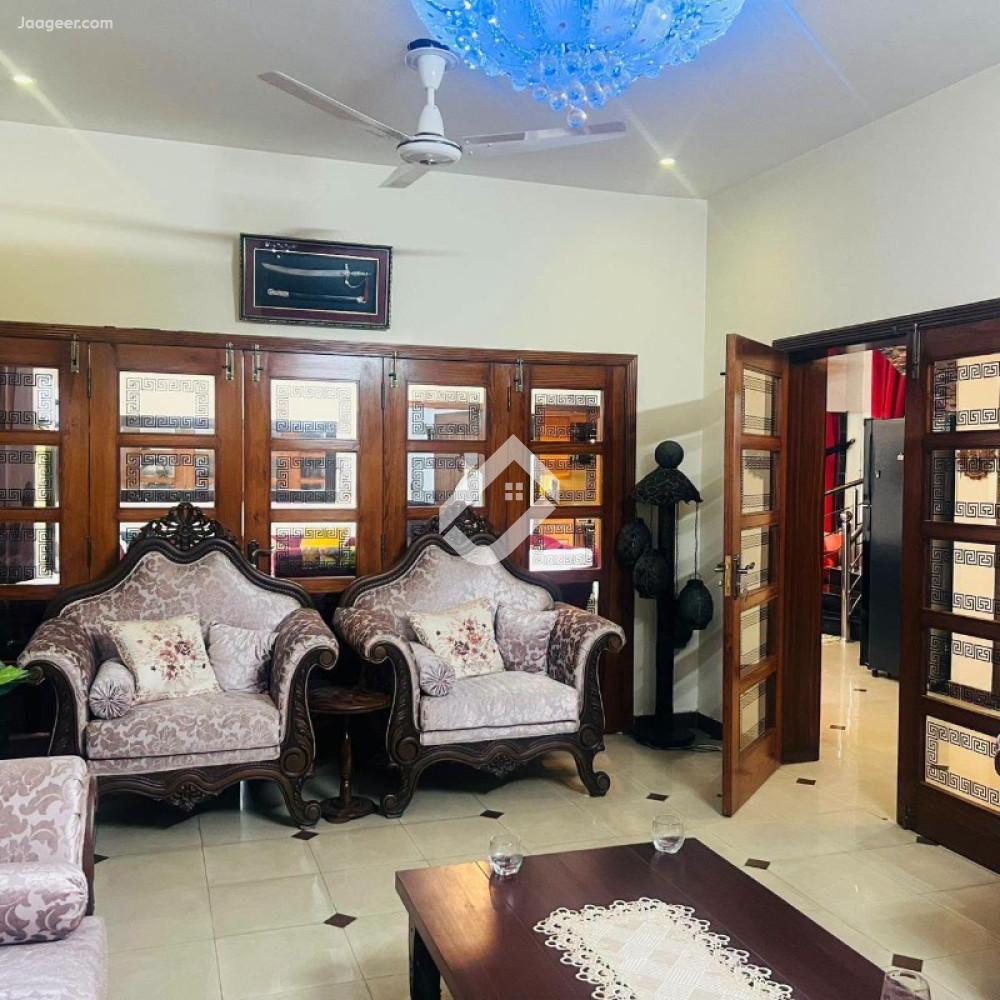10 Marla House For Sale In Bahria Town Phase 8 
