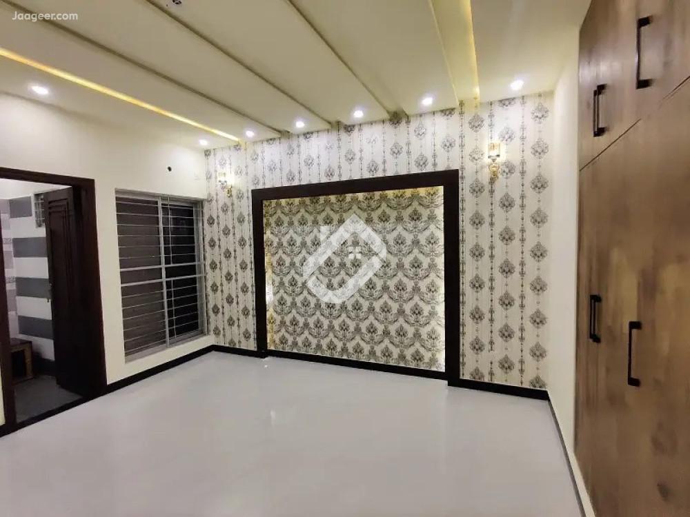 10 Marla House For Sale In Johar Town Phase 2