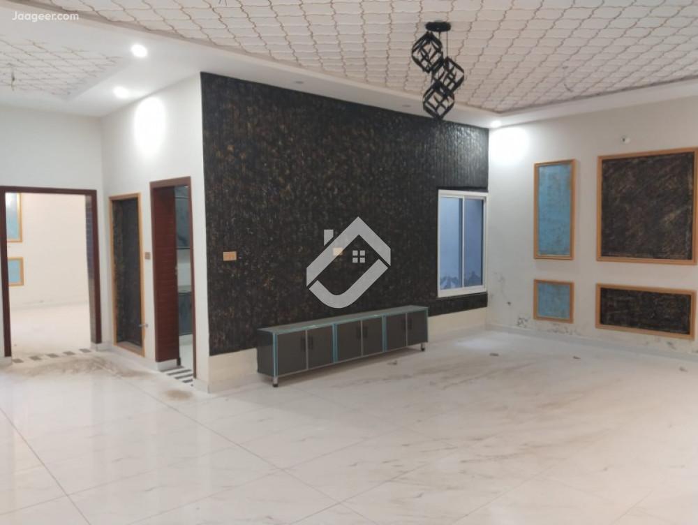 10 Marla House For Sale In Main Lari Ada Road