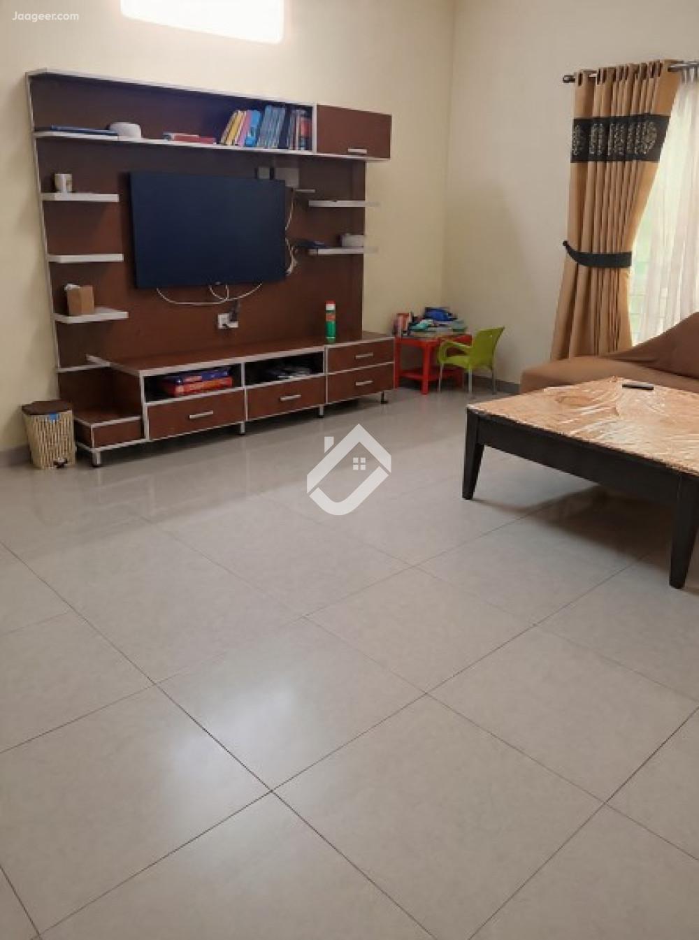 Main image 10 Marla Triple Storey House For Sale In Qartaba Town Abubakar Block, Bhalwal Road Abubakar block