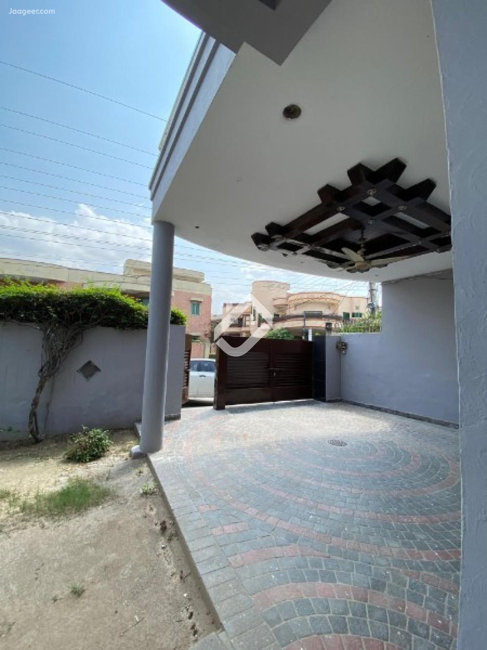 10 Marla House For Sale In Madina Town Queens Road