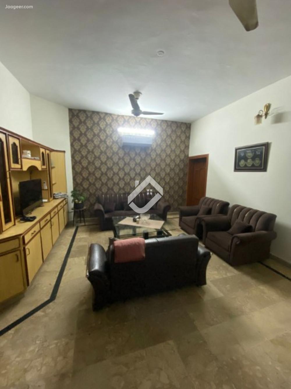 10 Marla House For Sale In Satellite Town Block-A, Near Al-Abbas Hospital 