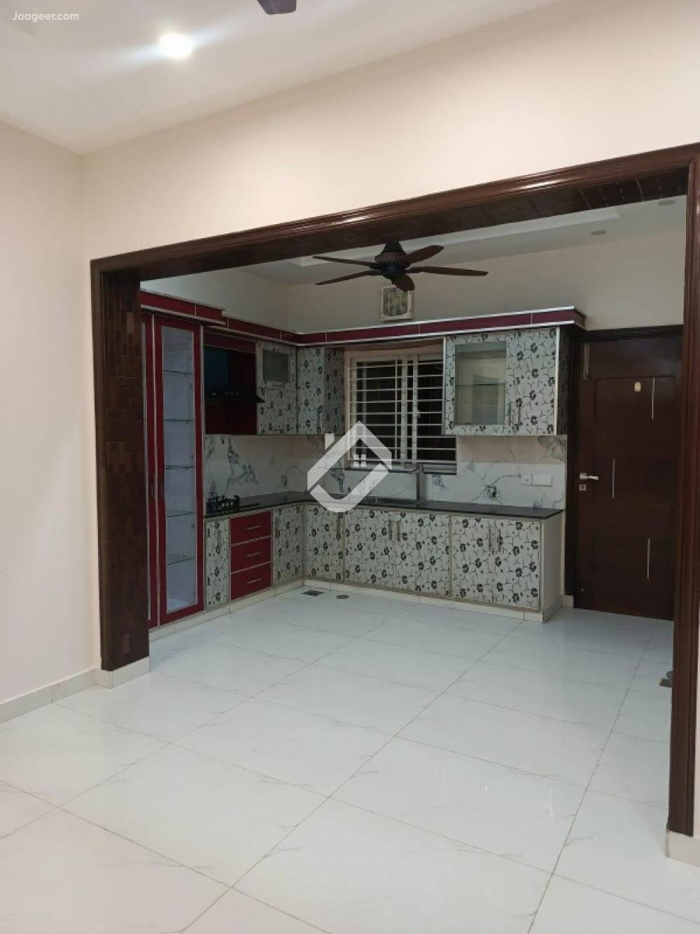 10 Marla Lower Portion House For Rent In Royal Orchard 