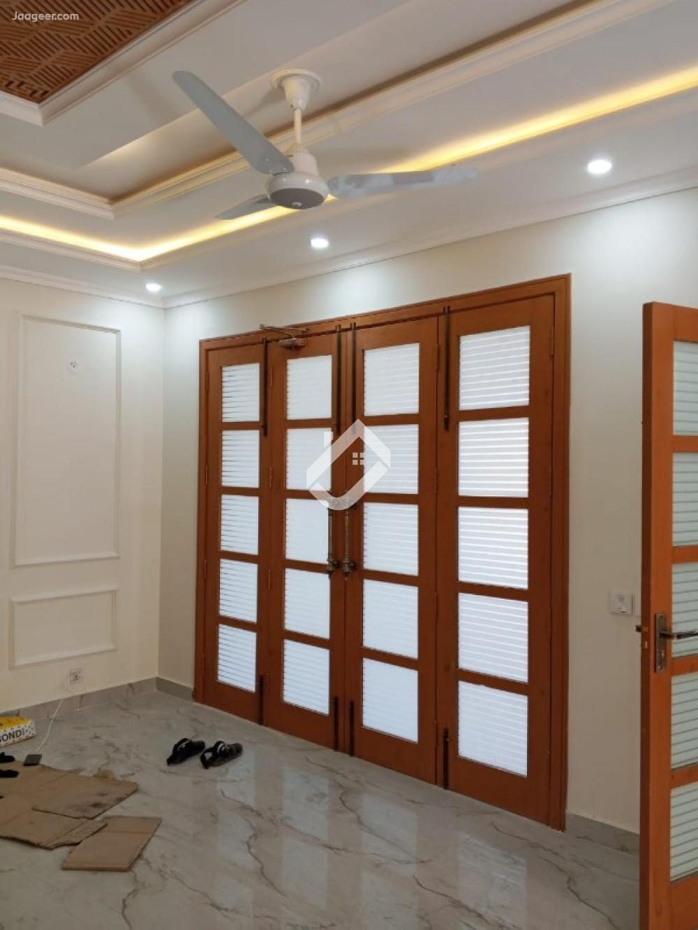 10 Marla Stunning House For Rent In Bahria Orchard Phase-II Raiwind Road 