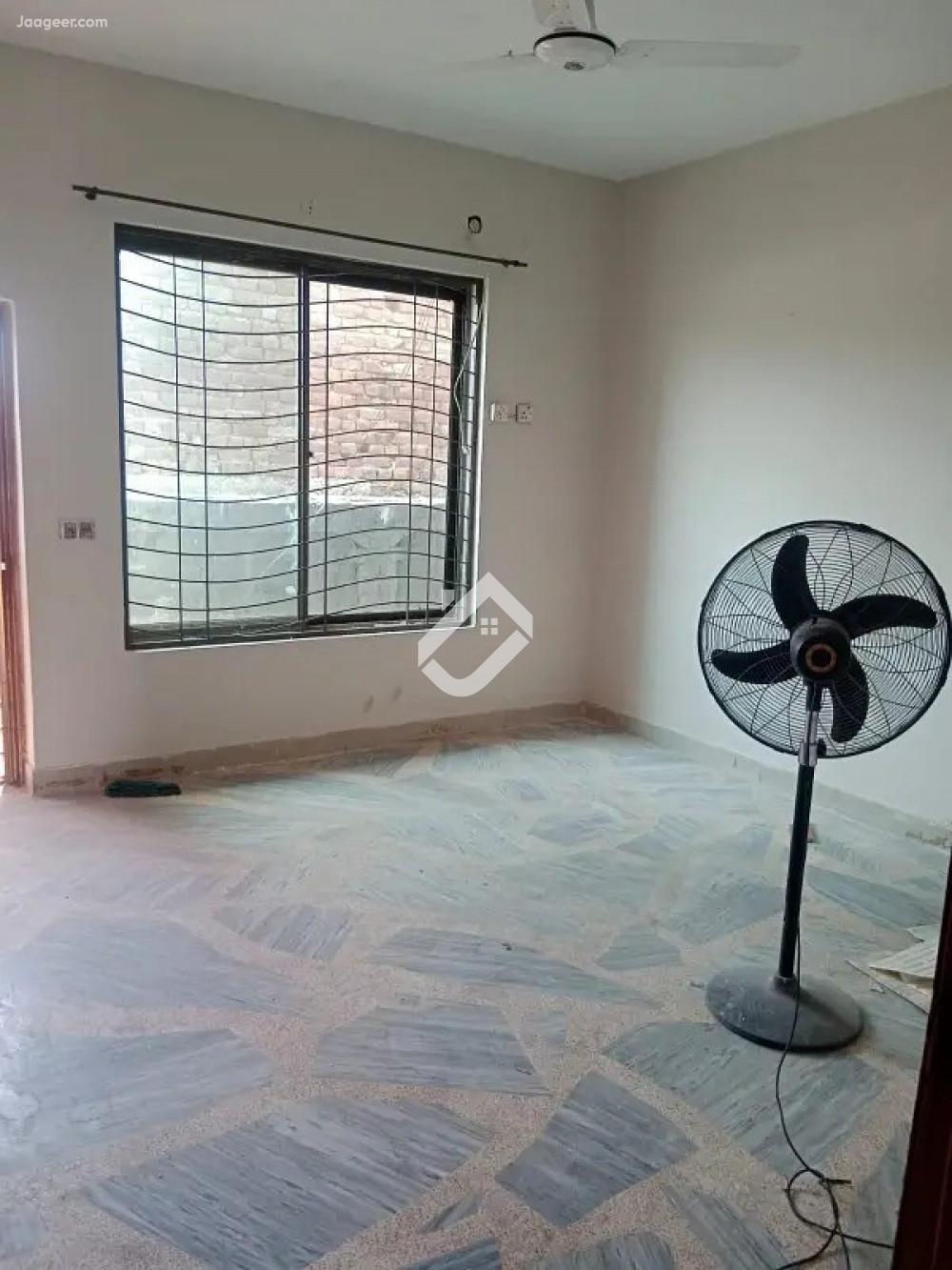 10 Marla Upper Portion For Rent In Saroba Gardens Housing Society