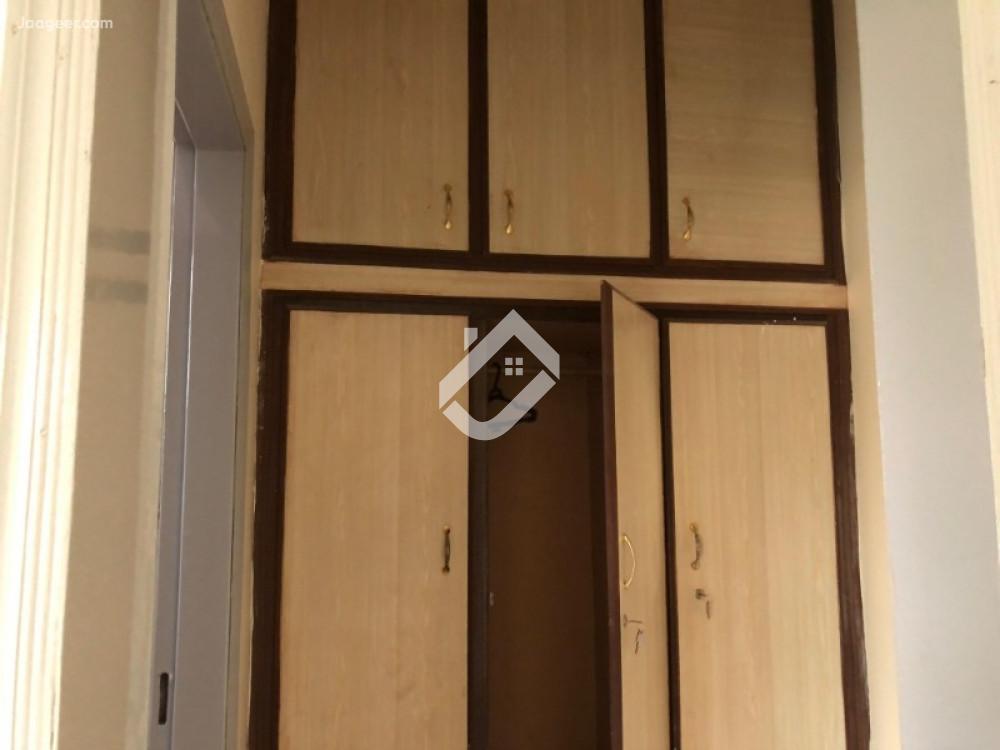 10 Marla Upper Portion House For Rent In Allama Iqbal Town, Kamran Block 