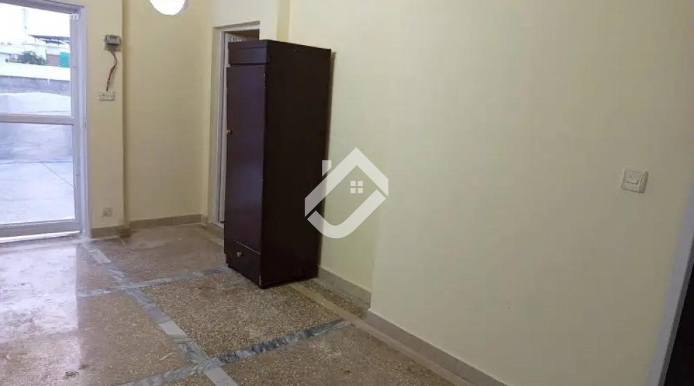 10 Marla Upper Portion House For Rent In Bahria Town Phase-5