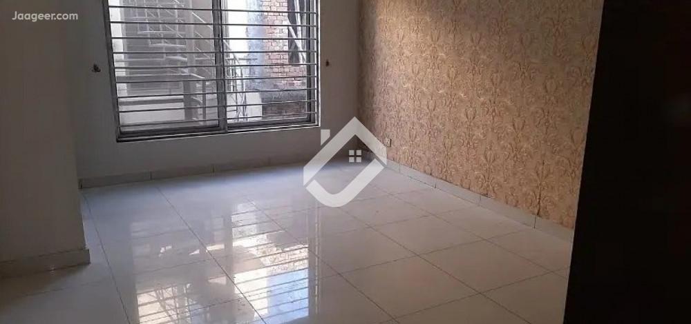 10 Marla Upper Portion House For Rent In Bahria Town Phase-IV