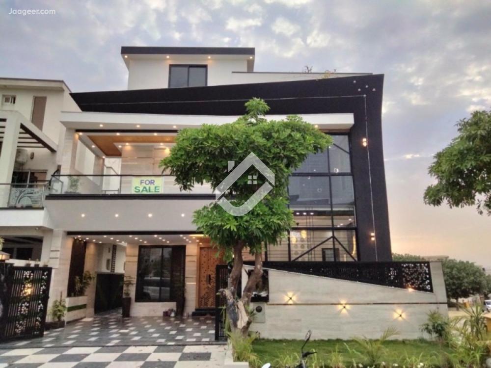 10.75 Marla House For Sale In Bahria Town Phase 8 