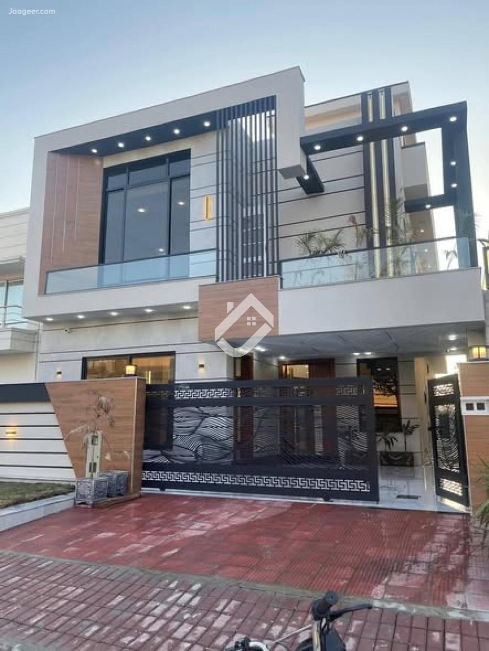 11 Marla House For Sale In Bahria Town Phase-8 
