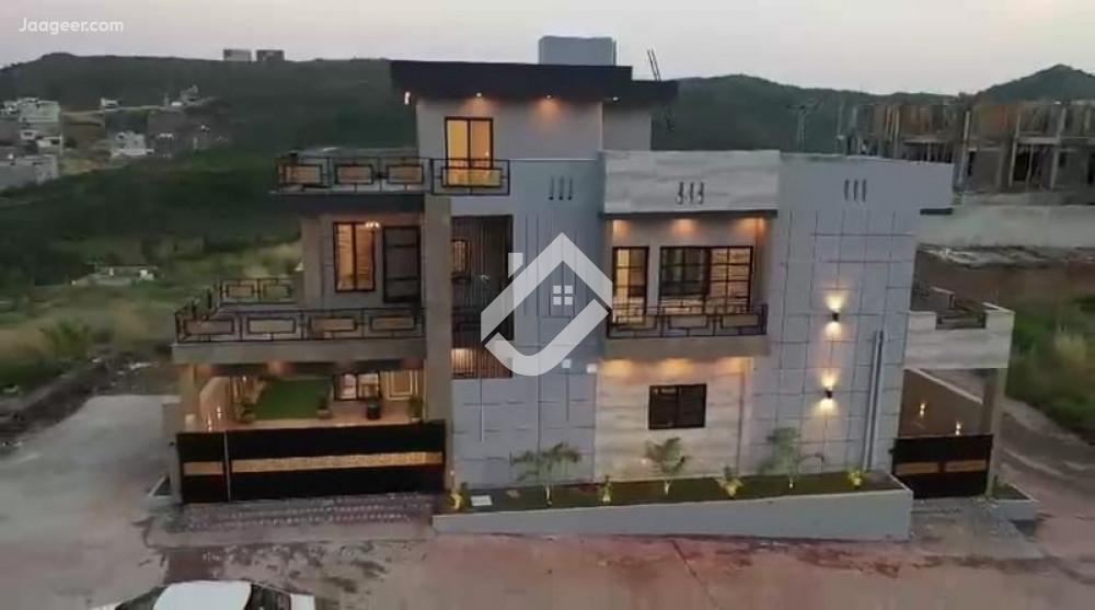 11 Marla House For Sale In Bani Gala