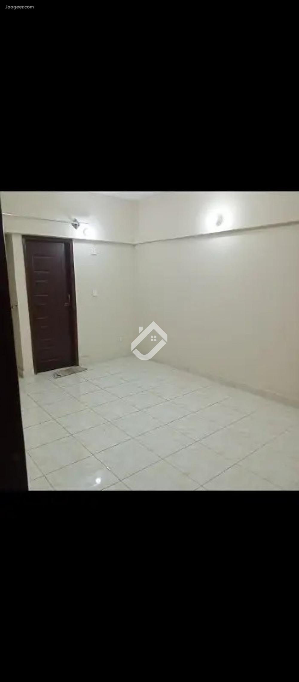 Main image 1100 Sqft Corner Flat For Sale In North Karachi, Sector 11-C/3 Sector 11-C/3