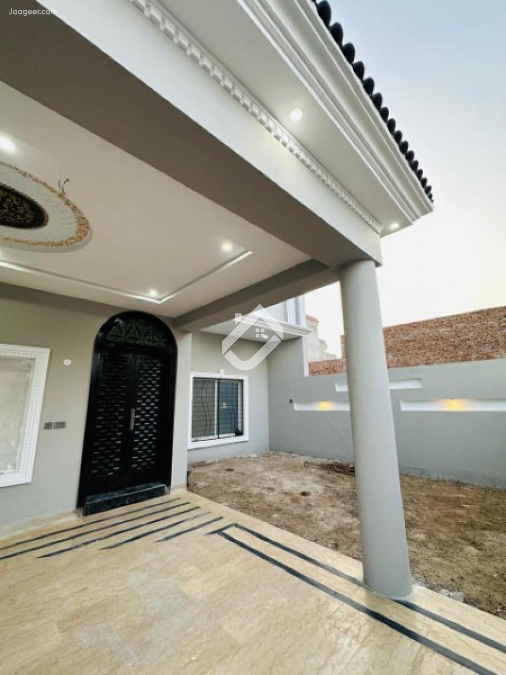 12 Marla House For Sale In Gulshan-e-Siddique Queen Road 